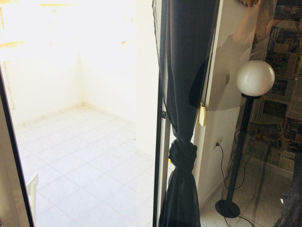 Korona Βeach Αpartments Apartment Rethymno  Exterior photo